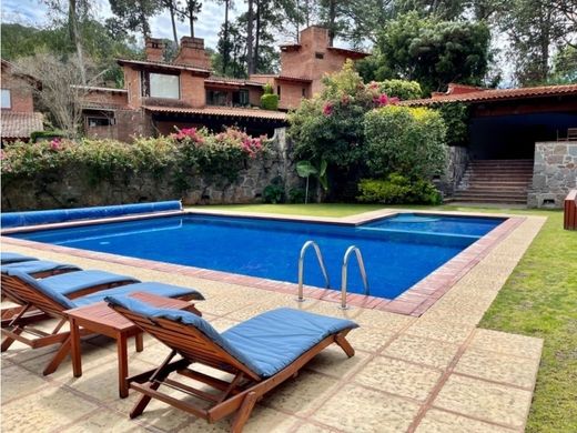 Luxury home in Valle de Bravo, Estado de México