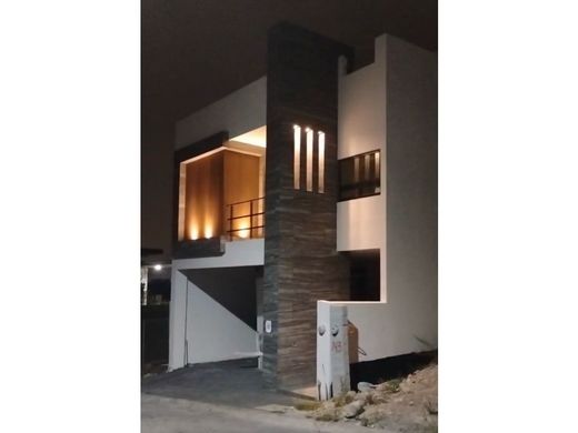 Luxury home in García, Nuevo León