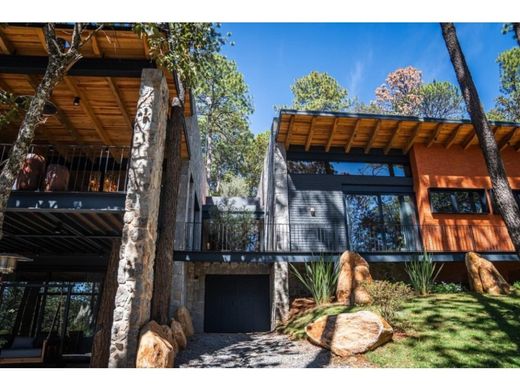 Residential complexes in Tapalpa, Jalisco