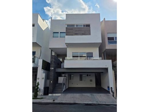 Luxury home in Monterrey, Nuevo León