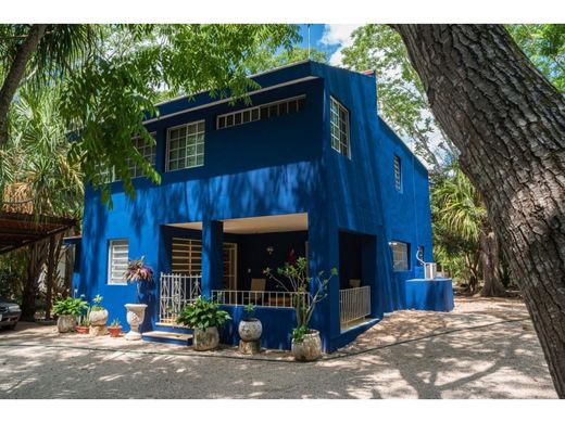 Gutshaus oder Landhaus in Valladolid, Yucatán