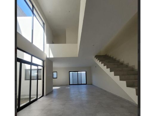 Πολυτελή κατοικία σε Santiago, Estado de Nuevo León