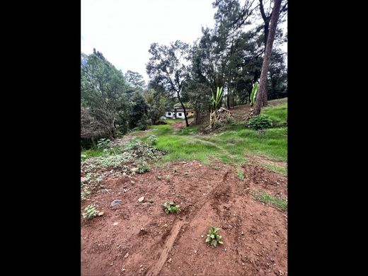 أرض ﻓﻲ Valle de Bravo, Estado de México