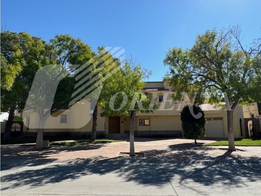 Luxury home in Ciudad Juárez, Juárez