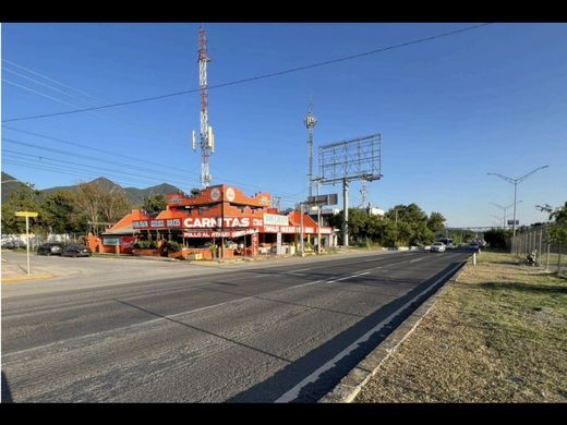 Land in Santiago, Nuevo León