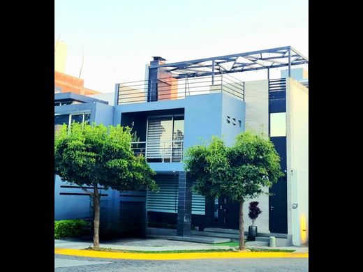 Casa di lusso a Zamora, Michoacán