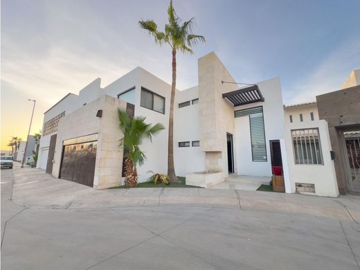 Maison de luxe à Hermosillo, Sonora