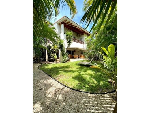 Casa de lujo en Cancún, Benito Juárez