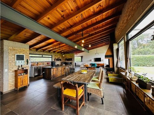 Luxury home in Valle de Bravo, Estado de México