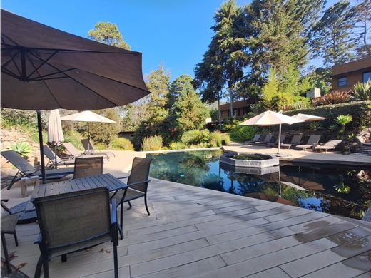 Luxury home in Valle de Bravo, Estado de México
