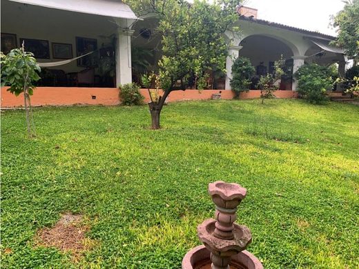 Gutshaus oder Landhaus in Xochitepec, Morelos