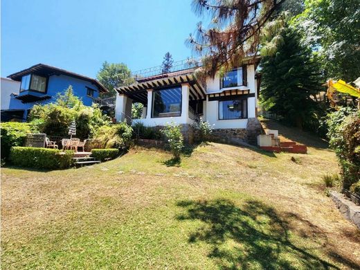 Luxury home in Valle de Bravo, Estado de México