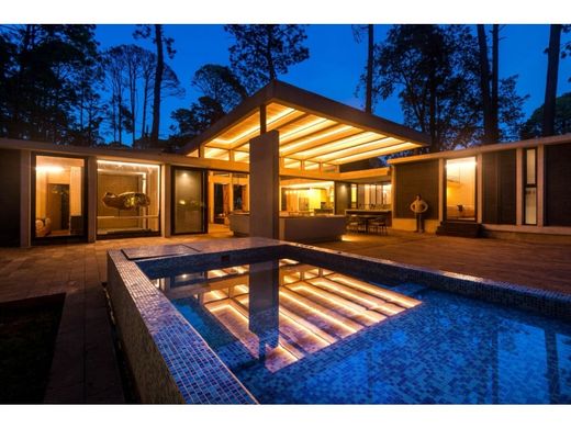 Lüks ev Valle de Bravo, Estado de México