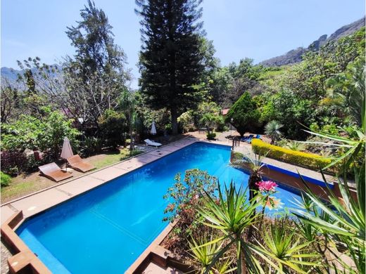 Farmhouse in Tepoztlán, Morelos