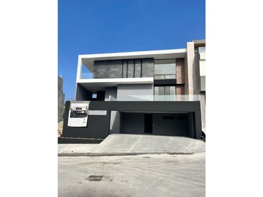 Luxury home in Monterrey, Nuevo León