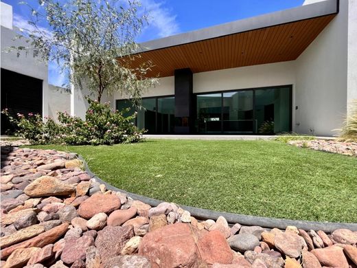 Luxury home in Ciudad Juárez, Juárez