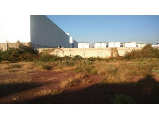 Terreno a Tultitlán de Mariano Escobedo, Tultitlán