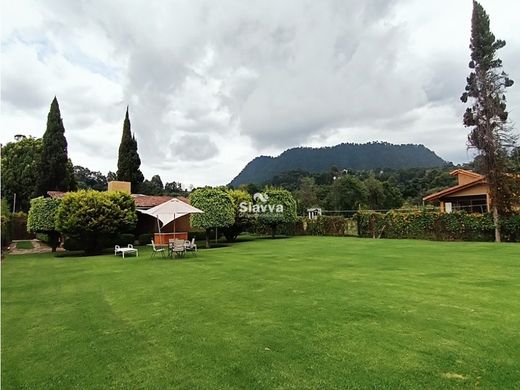 Luksusowy dom w Valle de Bravo, Estado de México