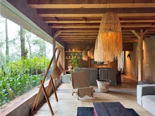 Complexos residenciais - Valle de Bravo, México (estado)