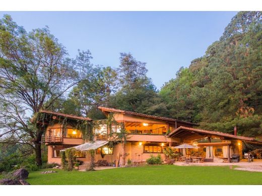 Элитный дом, Валье-де-Браво, Valle de Bravo