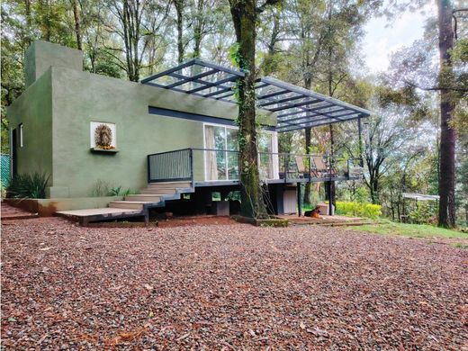 Grond in Valle de Bravo, Mexico (staat)