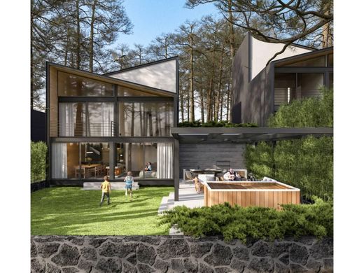 Luxury home in Valle de Bravo, Estado de México