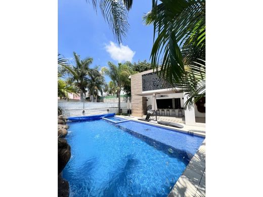Luxury home in Atlatlahucan, Morelos