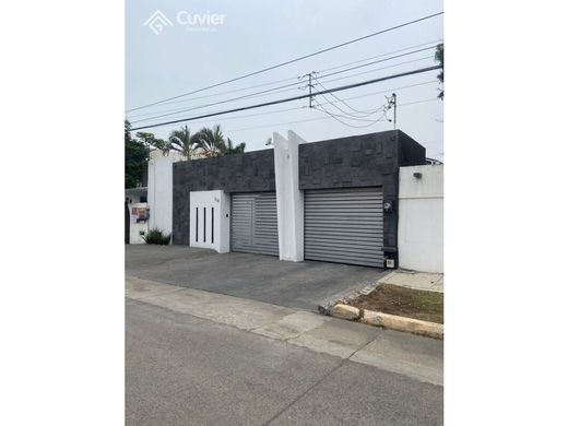 Luxe woning in Ciudad Madero, Tamaulipas