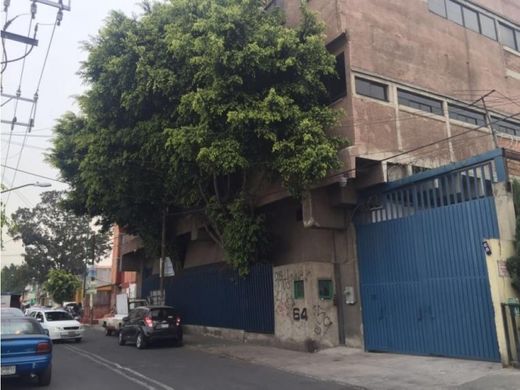 Edificio en Iztacalco, México D.F.