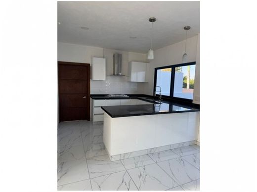 Luxury home in Temixco, Morelos