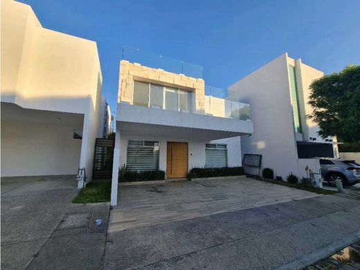 Luxus-Haus in San Andrés Cholula, Puebla