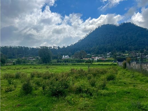 Terreno a Valle de Bravo, Messico (stato federato)