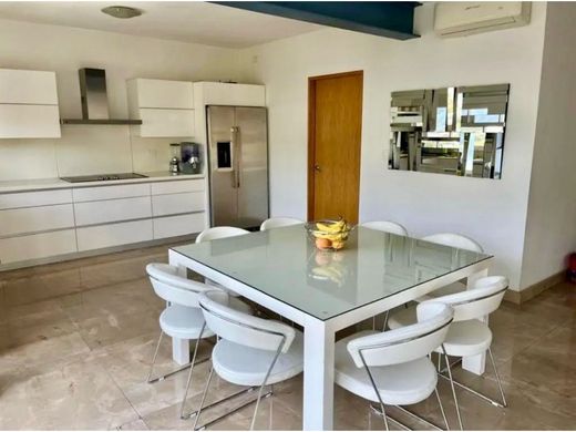 Luxury home in Monterrey, Nuevo León