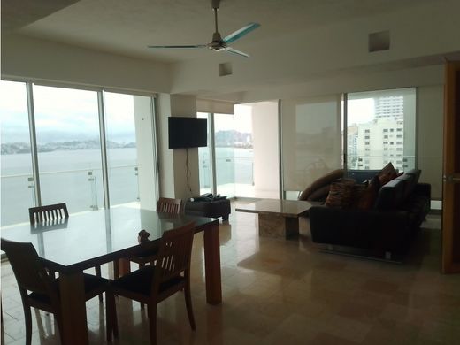 Piso / Apartamento en Acapulco, Acapulco de Juárez