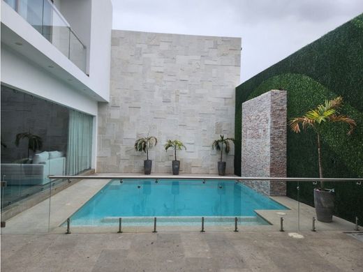 Luxury home in General Escobedo, Nuevo León