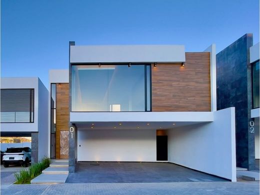 Casa di lusso a Metepec, Messico (stato federato)