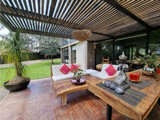 Элитный дом, Валье-де-Браво, Valle de Bravo