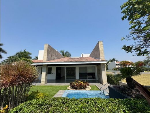 Luxury home in Emiliano Zapata, Morelos