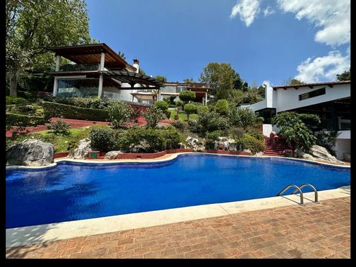 Complesso residenziale a Valle de Bravo, Messico (stato federato)