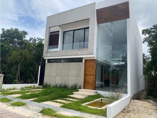 Luxus-Haus in Cancún, Benito Juárez