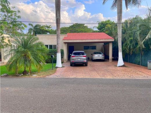 Casa de luxo - Mérida, Iucatã