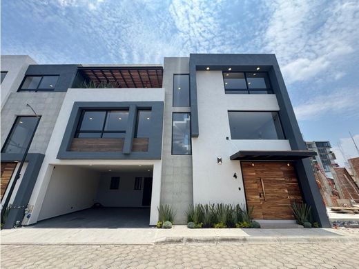 Luxury home in Puebla