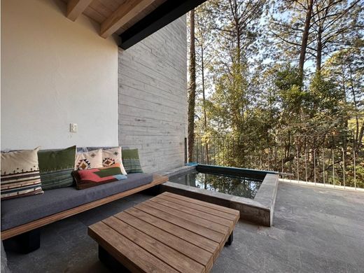 Casa de lujo en Valle de Bravo, Estado de México