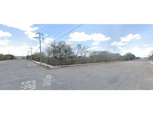 地皮  梅里达, Mérida