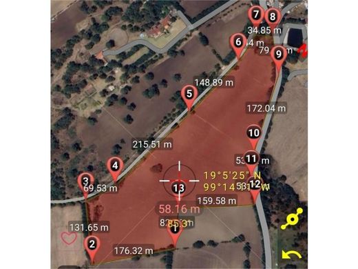 Grond in Tres Marías, Huitzilac