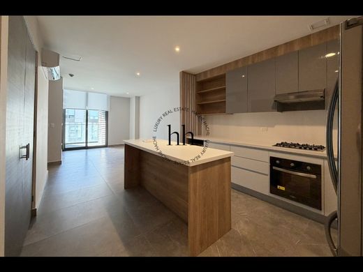 Apartment in San Pedro, China