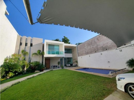 Luxury home in Cuernavaca, Morelos