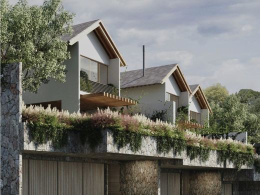 Luxury home in Valle de Bravo, Estado de México