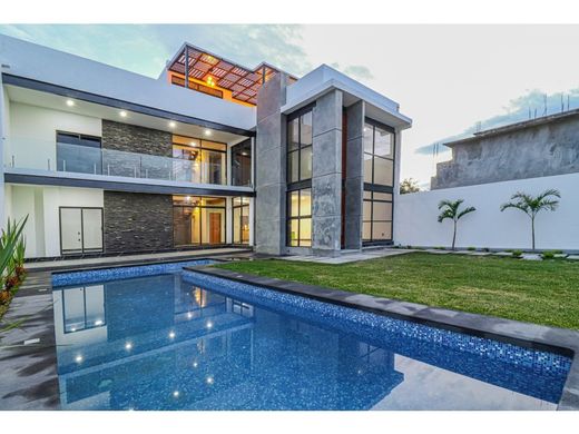 Luxury home in Temixco, Morelos