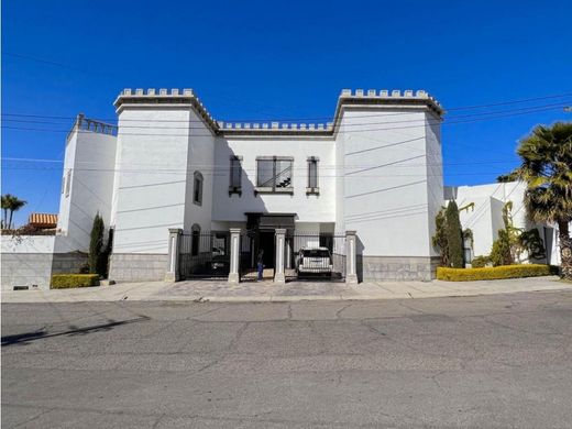 Casa de lujo en Hermosillo, Estado de Sonora
